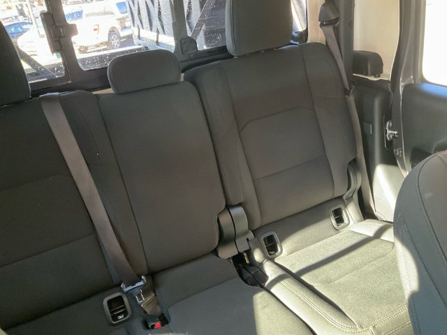Used 2021 Jeep Gladiator Sport AWD/4WD image 17