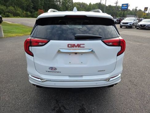 Used 2020 GMC Terrain Denali w/ GMC Pro Grade Package AWD/4WD image 30