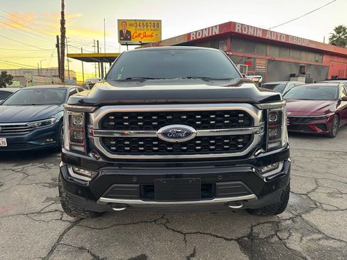 Used 2021 Ford F150 Platinum w/ Max Trailer Tow Package image 9