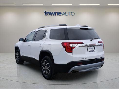 Used 2023 GMC Acadia SLE w/ Driver Convenience Package AWD/4WD image 3