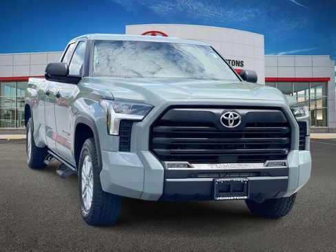 Used 2024 Toyota Tundra SR5 w/ SR5 Convenience Package AWD/4WD image 1
