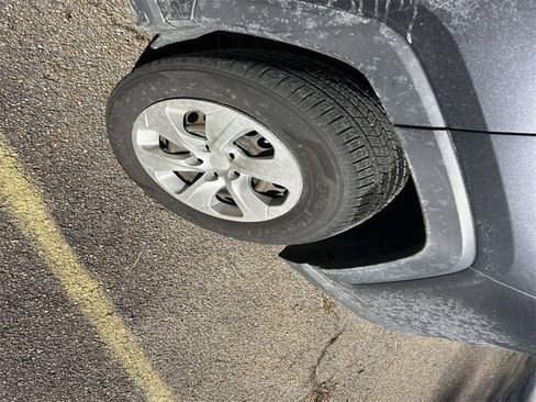 Certified 2019 Toyota RAV4 LE image 11