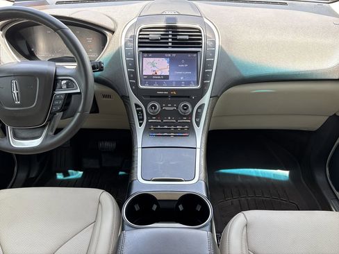 Used 2020 Lincoln Nautilus Reserve w/ Equipment Group 201A AWD/4WD image 15