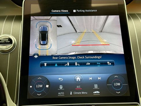 Used 2023 Mercedes-Benz GLC 300 w/ Exclusive Trim Package image 15