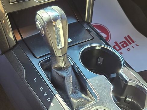 Used 2018 Ford Explorer XLT w/ Equipment Group 202A image 25