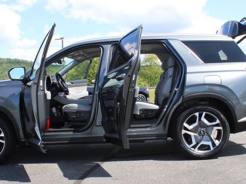Used 2024 Hyundai Palisade SEL w/ Premium Package AWD/4WD image 24