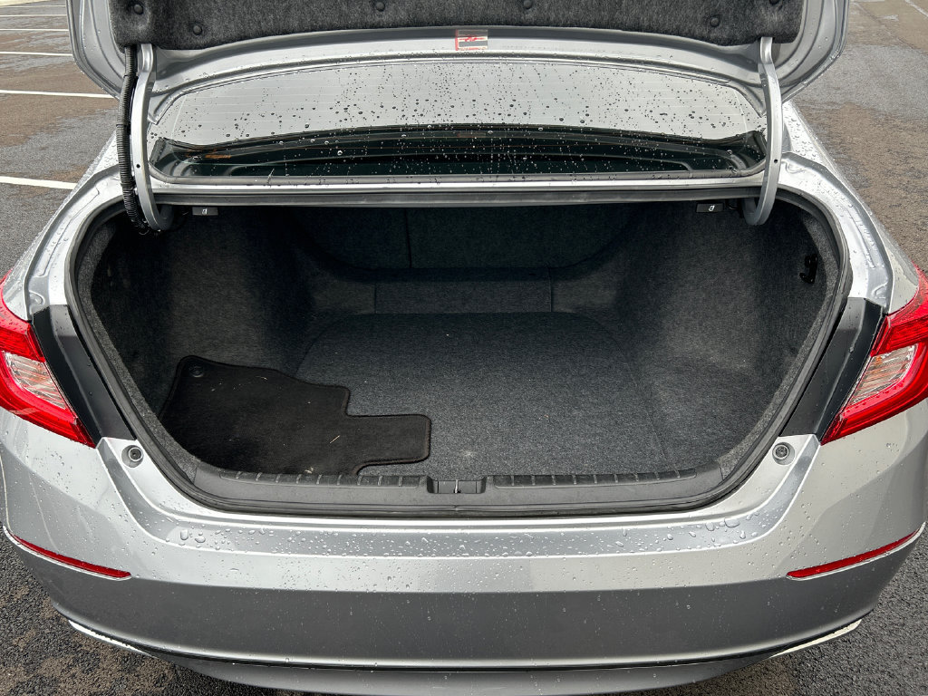 Used 2019 Honda Accord EX image 7