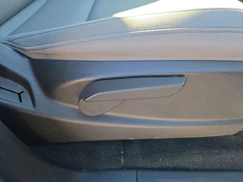 Used 2018 Chevrolet Colorado W/T w/ WT Convenience Package image 30