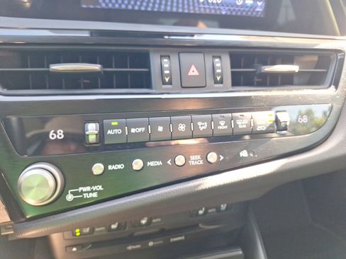 Used 2022 Lexus ES 350 w/ Premium Package FWD image 25