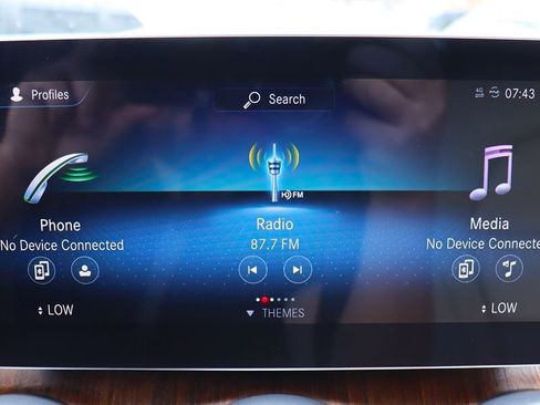 Used 2021 Mercedes-Benz GLC 300 image 47