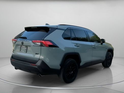 Used 2022 Toyota RAV4 XLE w/ Convenience Package FWD image 27