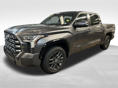 Used 2024 Toyota Tundra Platinum image 1