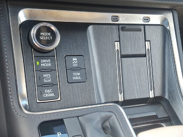 Used 2026 Lexus GX 550 AWD/4WD image 15