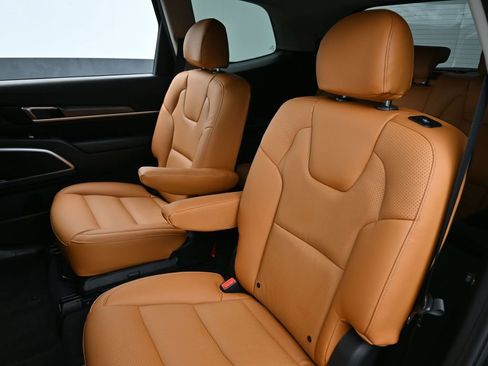 Used 2021 Kia Telluride S image 34