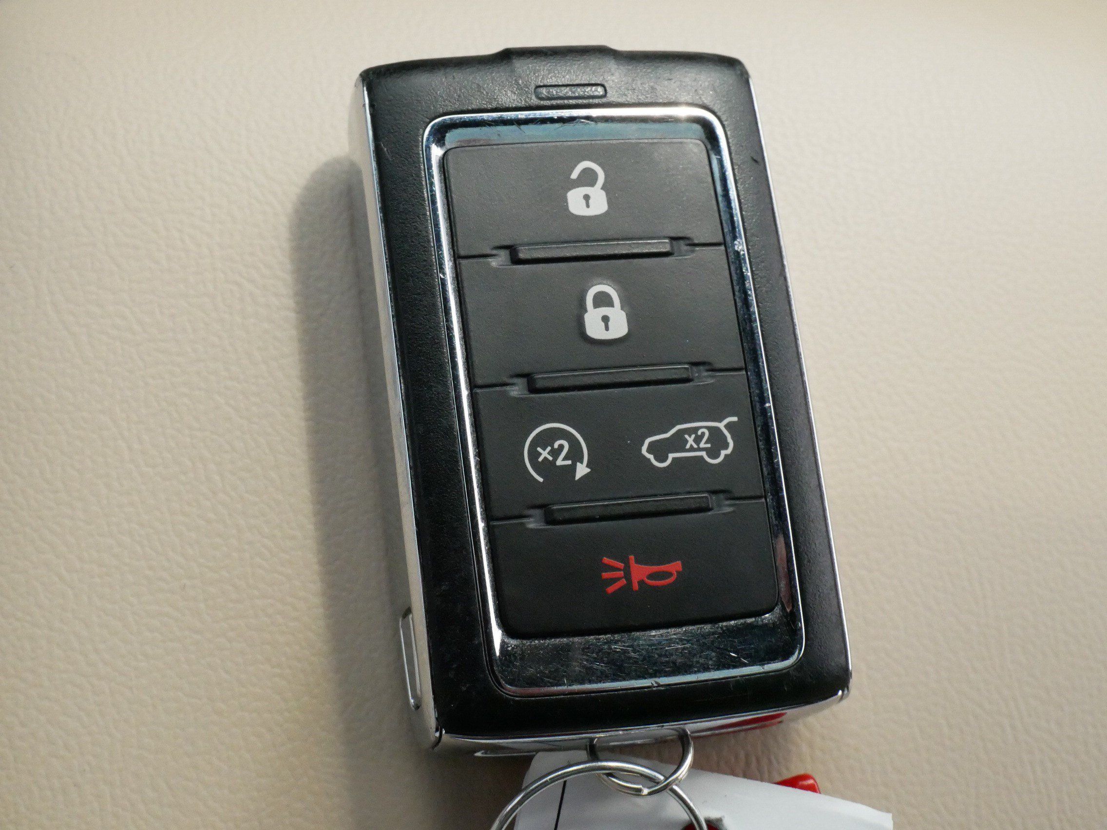 Used 2023 Jeep Grand Cherokee 4WD 4xe image 31