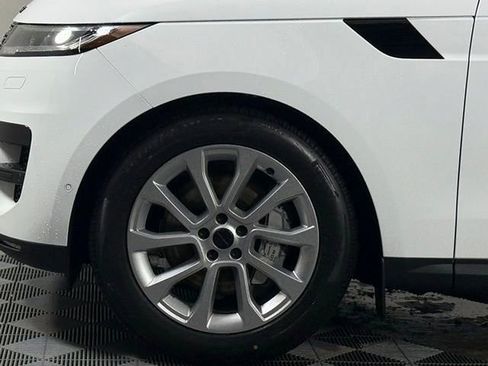 New 2026 Land Rover Range Rover Sport SE image 14