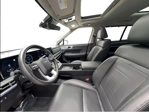 Used 2025 Hyundai Santa Fe Limited AWD/4WD image 20