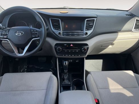 Used 2018 Hyundai Tucson SEL FWD image 10