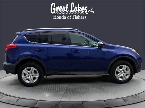 Used 2014 Toyota RAV4 LE image 6