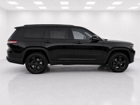 Used 2022 Jeep Grand Cherokee L Limited w/ Luxury Tech Group II AWD/4WD image 5