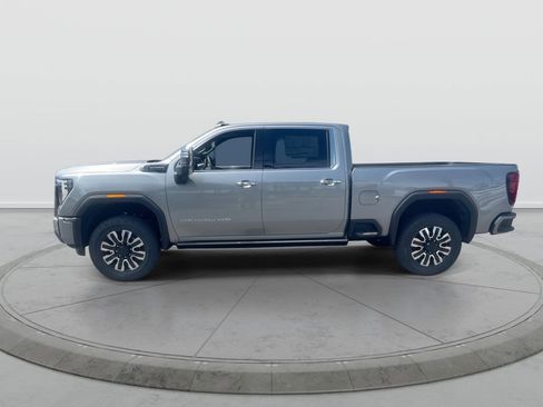 New 2026 GMC Sierra 2500 Denali Ultimate AWD/4WD image 5