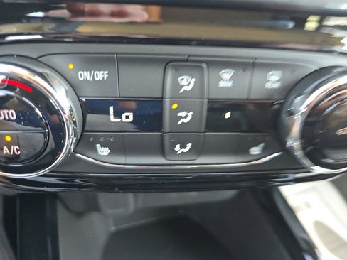 New 2026 Chevrolet Trax LT w/ Driver Confidence Package FWD image 25