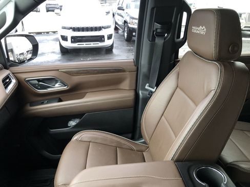 Used 2022 Chevrolet Tahoe High Country w/ Max Trailering Package image 25