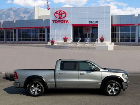 Used 2019 RAM 1500 Laramie w/ Trailer Tow Group AWD/4WD image 3