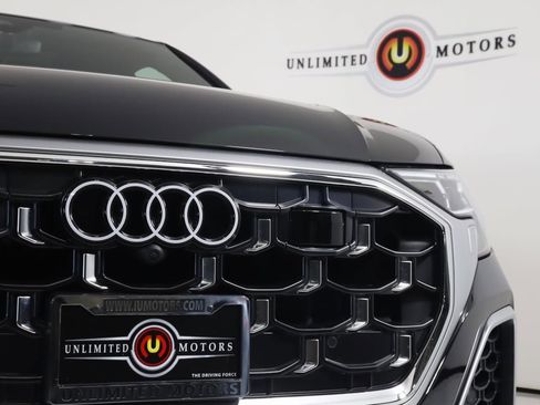 Used 2024 Audi SQ8 Premium Plus image 22