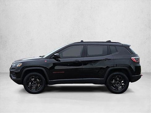 Used 2023 Jeep Compass Trailhawk AWD/4WD image 9
