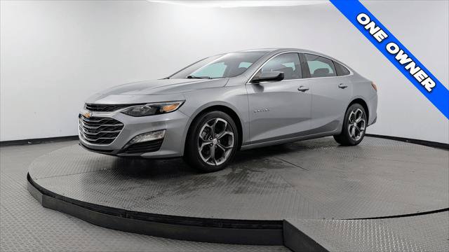 Used 2024 Chevrolet Malibu LT FWD image 2