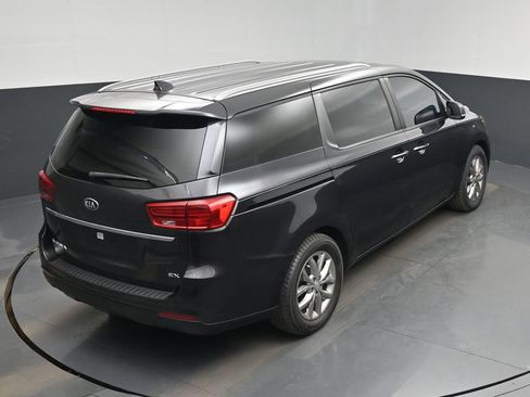 Used 2020 Kia Sedona EX image 44