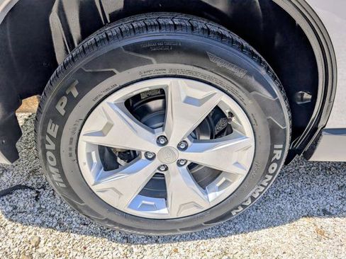 Used 2016 Subaru Forester 2.5i Limited w/ Popular Package #2 AWD/4WD image 21