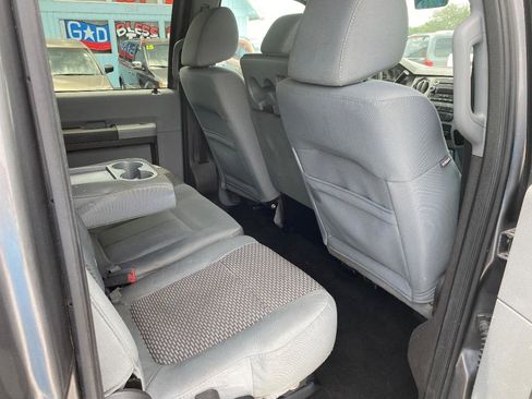 Used 2011 Ford F250 XLT w/ XLT Premium Pkg AWD/4WD image 20