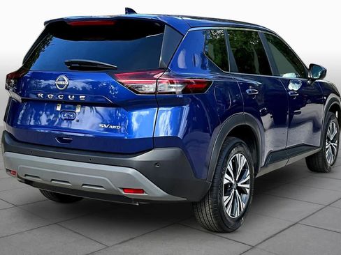 Used 2023 Nissan Rogue SV image 13