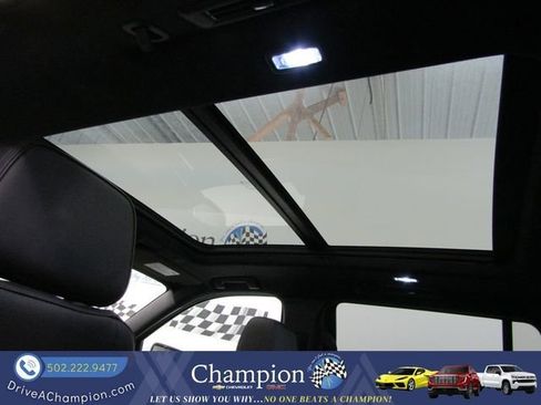 Used 2022 GMC Yukon Denali AWD/4WD image 20