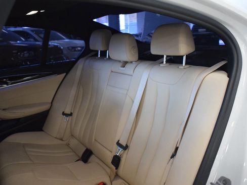 Used 2017 BMW 530i image 40