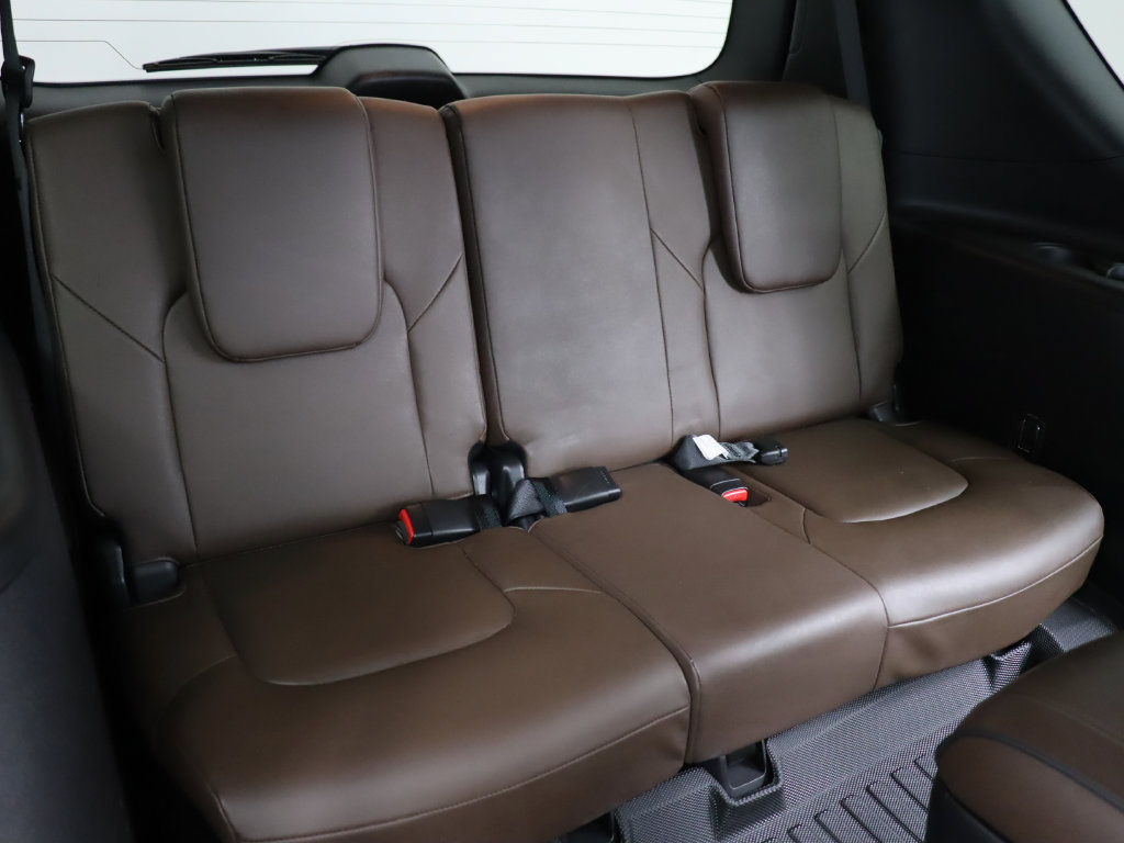 Used 2024 Nissan Armada Platinum w/ Captain's Chairs Package RWD image 33