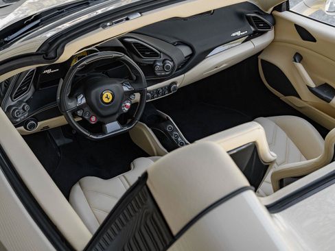 Used 2016 Ferrari 488 Spider RWD image 10