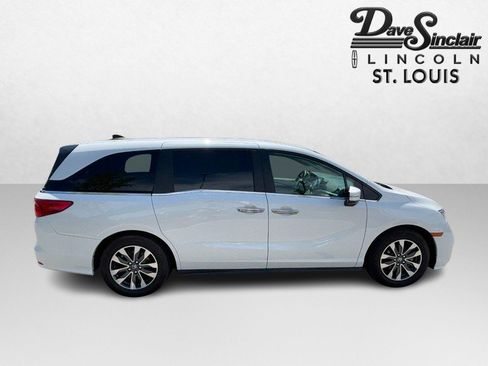 Used 2024 Honda Odyssey EX-L image 2