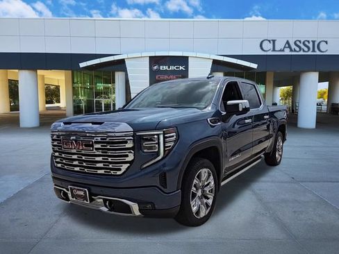 Used 2025 GMC Sierra 1500 Denali w/ Denali Reserve Package AWD/4WD image 3