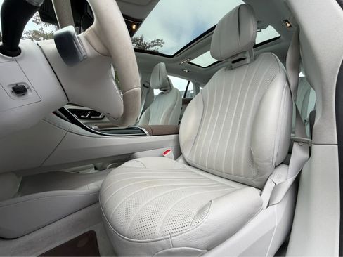 Used 2023 Mercedes-Benz EQS 450+ 4MATIC Sedan image 9