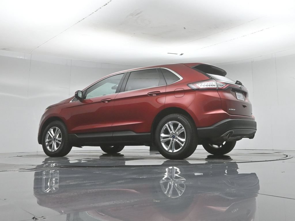 Used 2017 Ford Edge SEL w/ Equipment Group 201A AWD/4WD image 54
