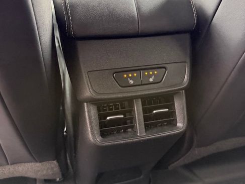 Used 2026 GMC Terrain Denali AWD/4WD image 9