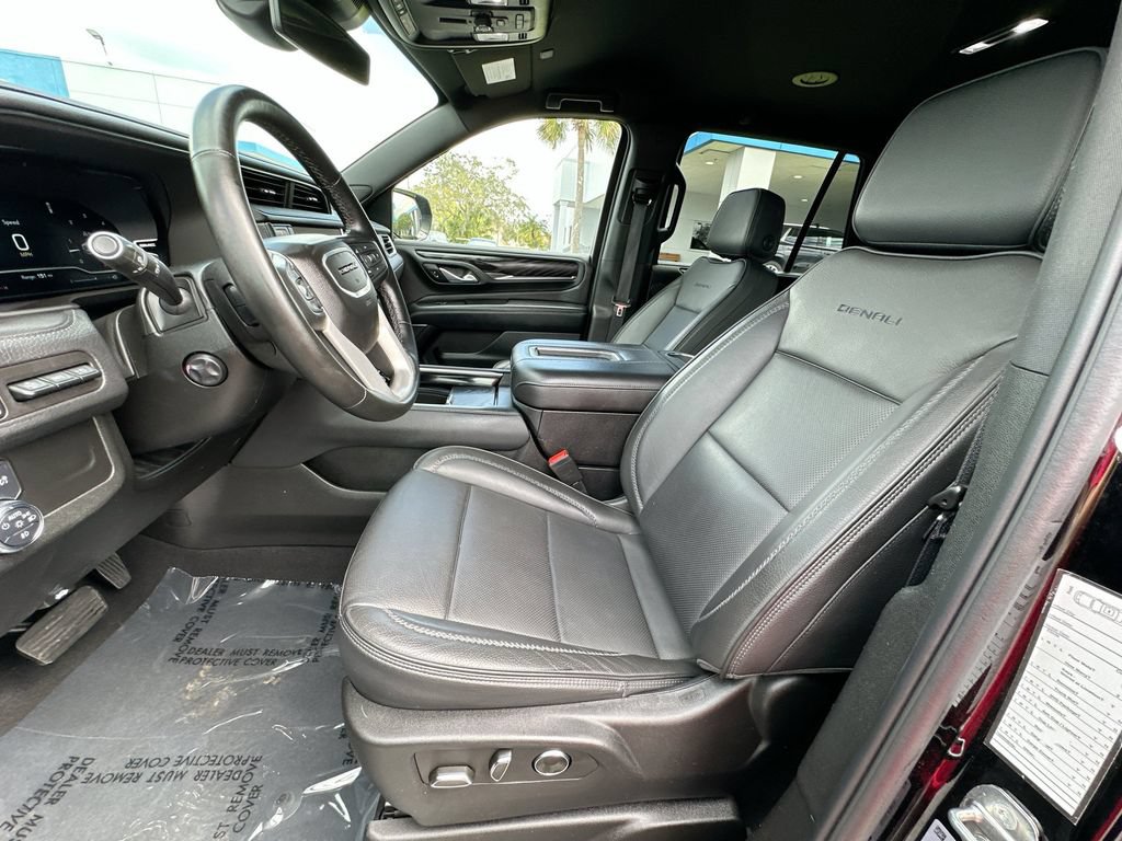 Used 2024 GMC Yukon Denali AWD/4WD image 21