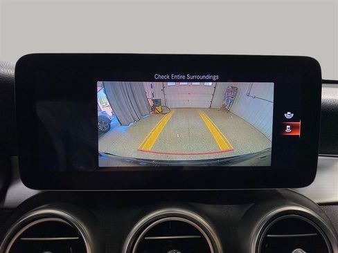 Used 2020 Mercedes-Benz GLC 300 4MATIC image 19