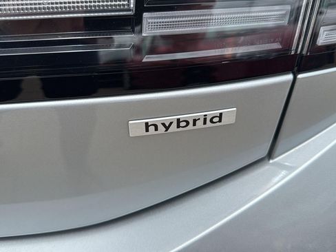 Used 2025 Hyundai Sonata SEL FWD image 11