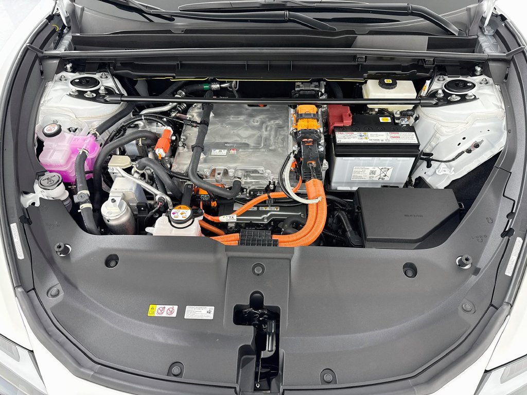 New 2026 Lexus RZ 350e 2WD w/ Accessory Package (Z1) image 30