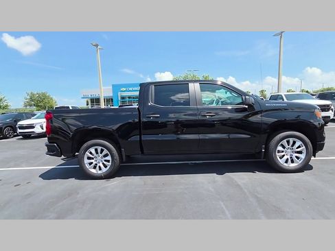 New 2026 Chevrolet Silverado 1500 Custom RWD image 14
