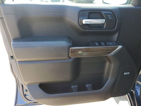 Used 2020 Chevrolet Silverado 1500 RST w/ All-Star Edition image 28